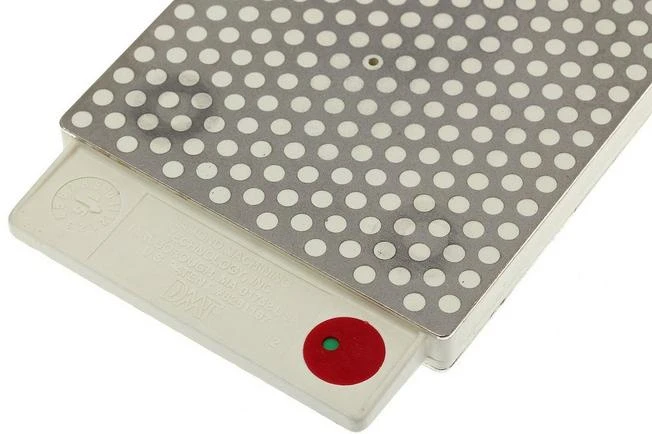 DMT DuoSharp Hardcoat Bench Stone, Double-sided Sharpening Stone, W8EF-H-WB 4 DMT DuoSharp Hardcoat Bench Stone, Double-sided Sharpening Stone, W8EF-H-WB - Image 4