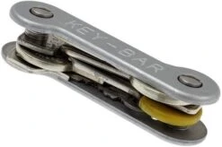 Key-Bar Titanium/carbon, Grey -Knives Shop KB CB TI 05 key bar demo 01