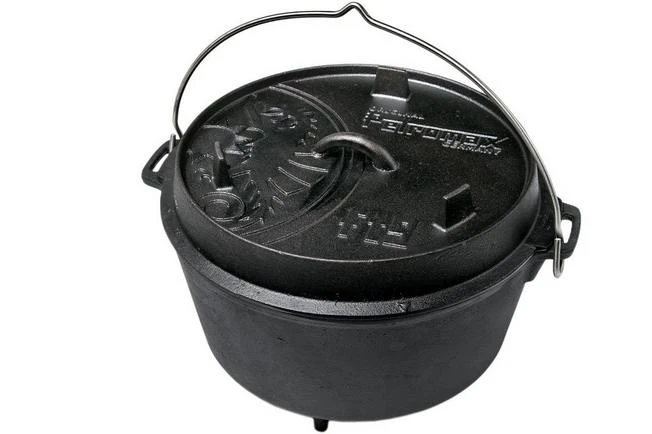 Petromax Dutch Oven Ft9 With Feet 1 Petromax Dutch Oven Ft9 With Feet