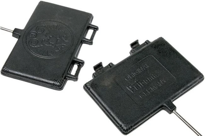 Petromax Cast Iron Waffle Iron 4 Petromax Cast Iron Waffle Iron - Image 4