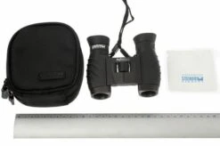 Steiner Safari Ultrasharp 8x22 Binoculars -Knives Shop SN4457 05 steiner safari ultrasharp 8x22 sn4457 d5