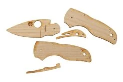 Spyderco Wooden Knife Kit C230 Lil Native WDKIT2, Wooden Pocket Knife -Knives Shop SPWDKIT2 03 spyderco