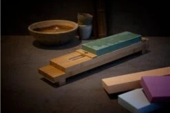 Skerper Sink Bridge Sharpening Stone Holder, SA002 11 Skerper Sink Bridge Sharpening Stone Holder, SA002 -Knives Shop Skerper2520sink2520bridge2520banner 1200x800