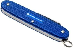 Victorinox Pioneer Alox Blue 0.8201.22R4.KTE1 Knivesandtools Edition, Swiss Pocket Knife -Knives Shop VT0 8201 22R4 KTE1 04 victorinox
