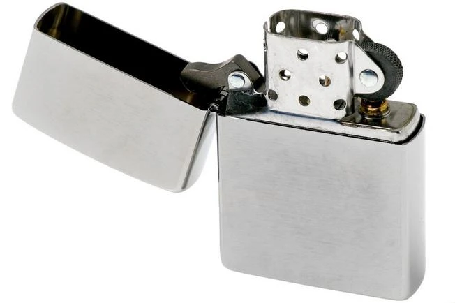 Zippo Classic 200-017296, Brushed Chrome, Lighter 1 Zippo Classic 200-017296, Brushed Chrome, Lighter