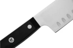 Zwilling Gourmet Hollow Edge Santoku Knife 18 Cm, 36118-181-0 9 Zwilling Gourmet Hollow Edge Santoku Knife 18 Cm, 36118-181-0 -Knives Shop ZW36118 181 0 05 zwilling